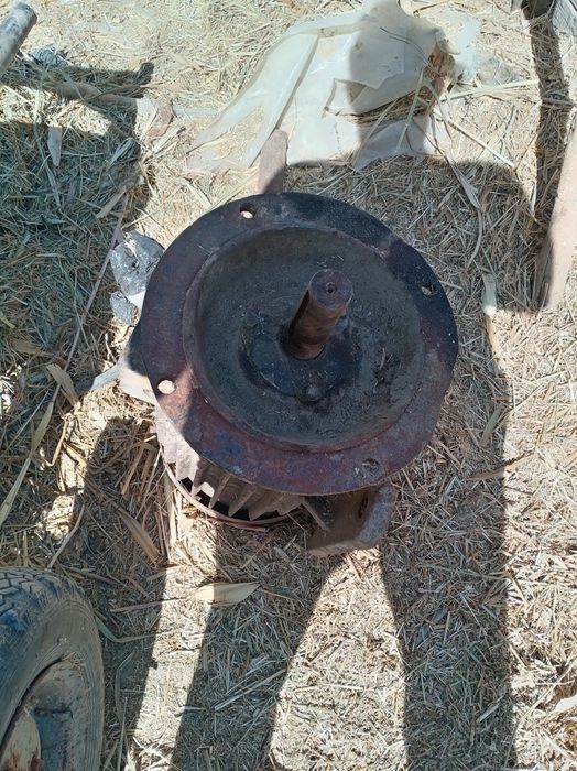 Электрон матор 3 фазали 11 кват 1000 абарот ссср