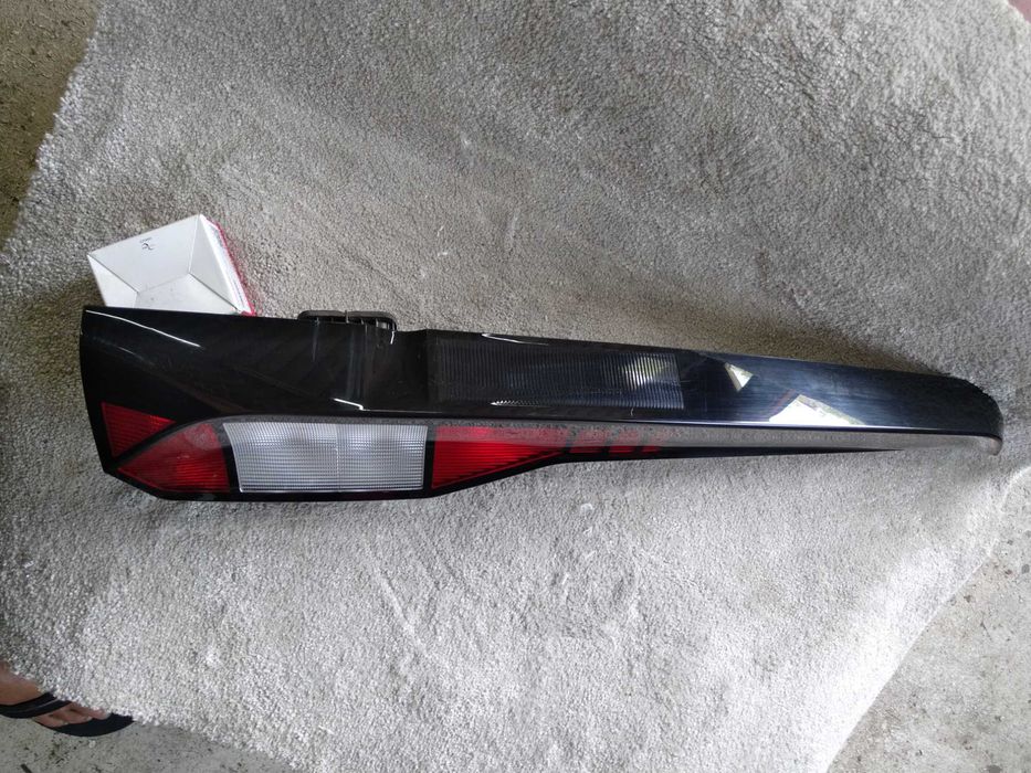 Ляв стоп WV Caddy 2022 година