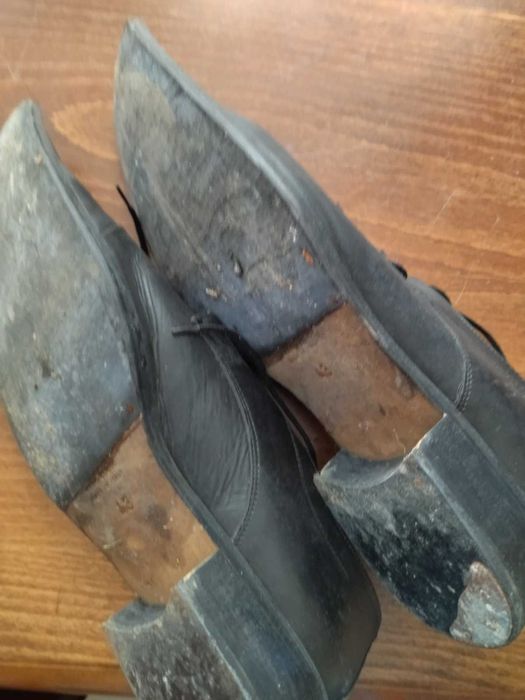 продаваме мъжки официални маркови обувки