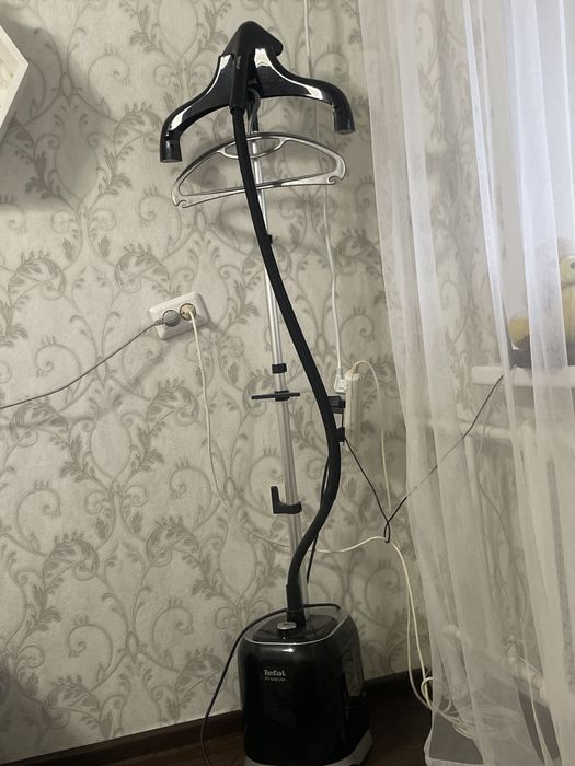 Teffal prostyle отпариватель.