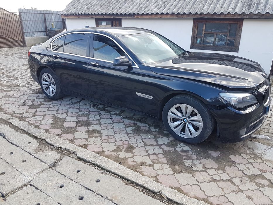 Dezmembrez/piese/dezmembrari F01 F02 scurt si long