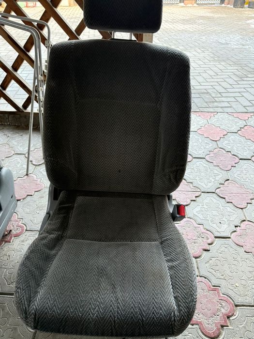 Продам сиденья Honda CRV