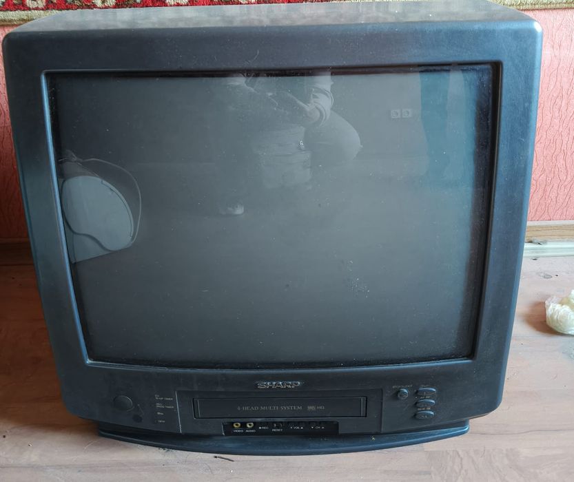 Видео двойка телевизор  SHARP