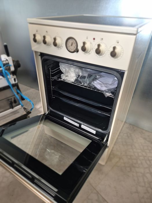 Aragaz GORENJE GECS5B70CLI, 4 arzatoare, Electric, L 50 cm, Grill, bej