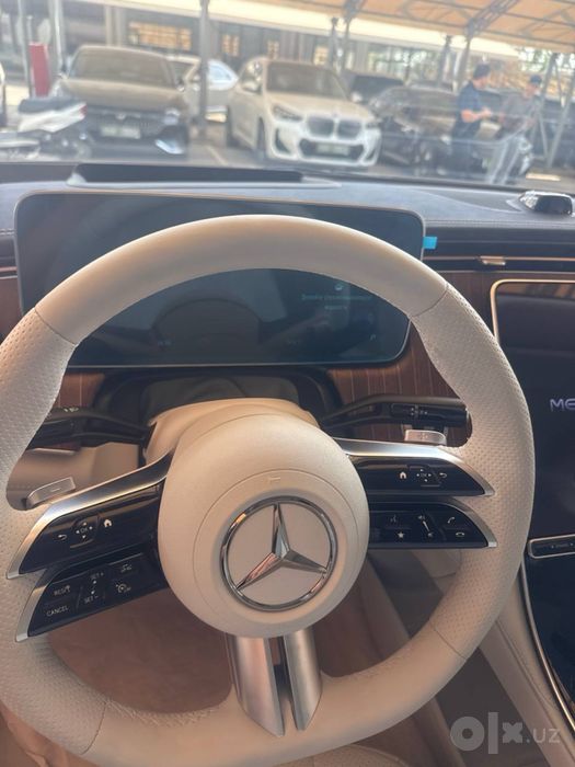 Merecdes benz EQE 500.      2024 yil