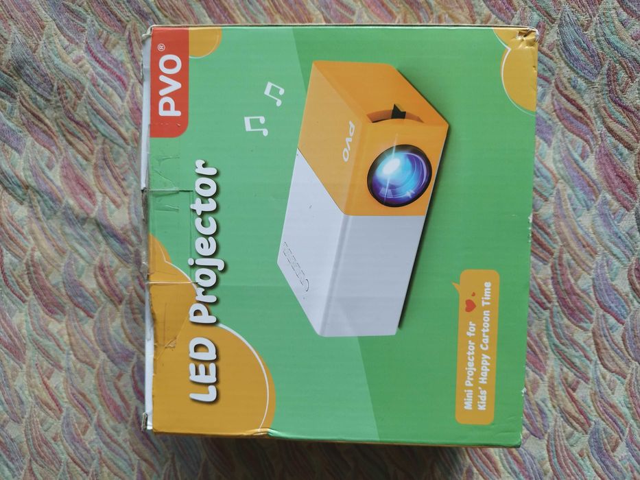Mini proiector portabil LED PVO