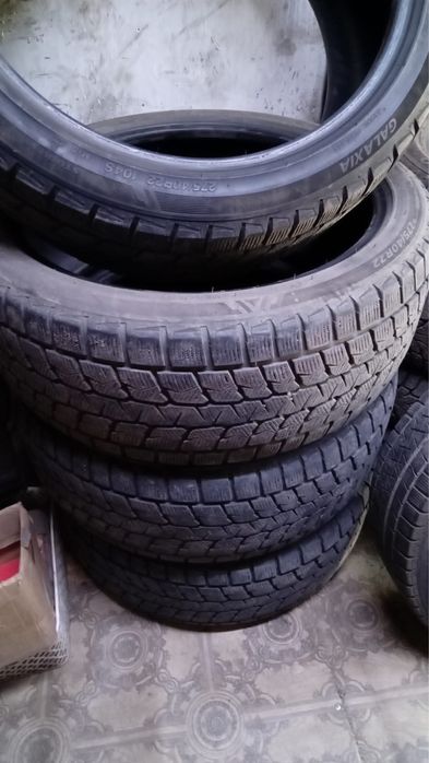 Срочно срчоно Продам шиный комплект 4шт