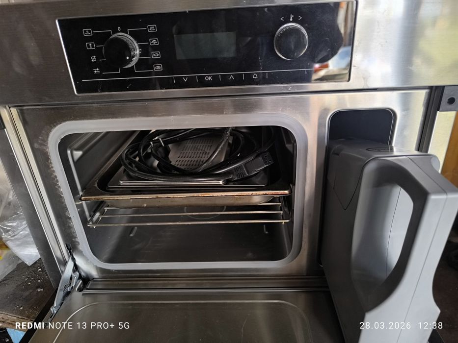 Продам параварку фирмы  Miele