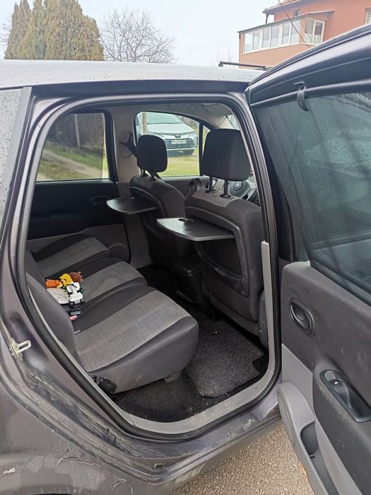 Рено Сценик  1400 евро