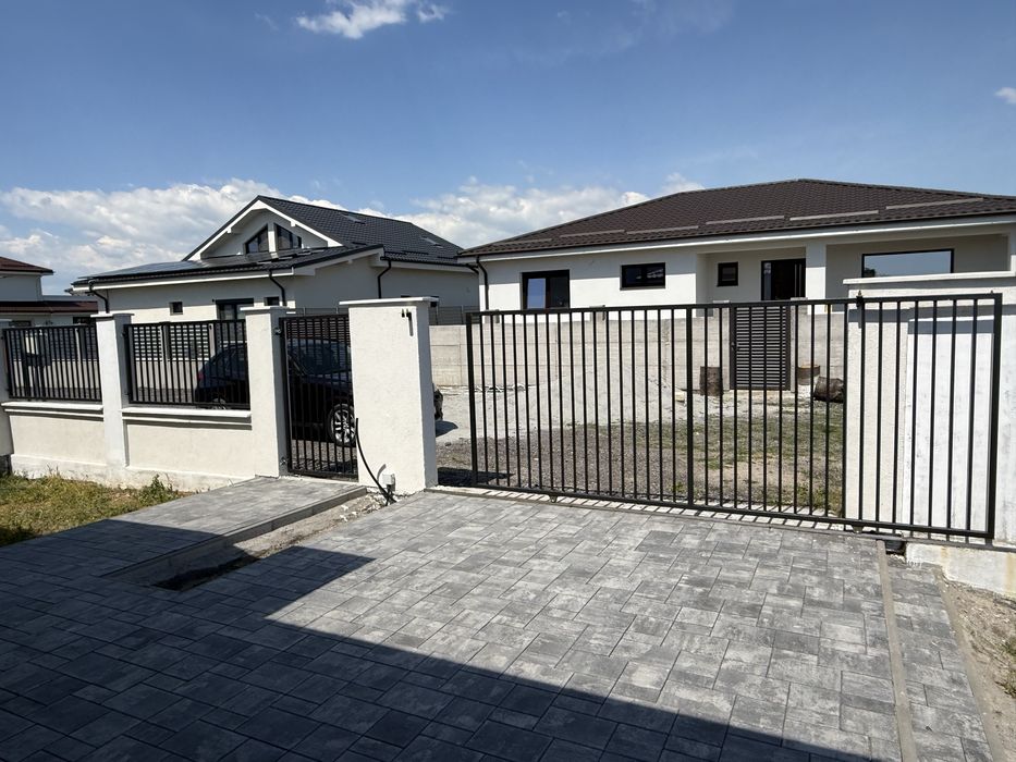 Casa zona Ford , Ionumi , Selgros cu gaz ,curent ,apa si canalizare