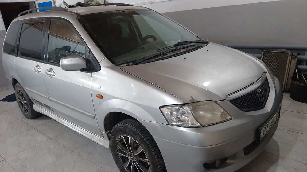 Отличная мазда мпв