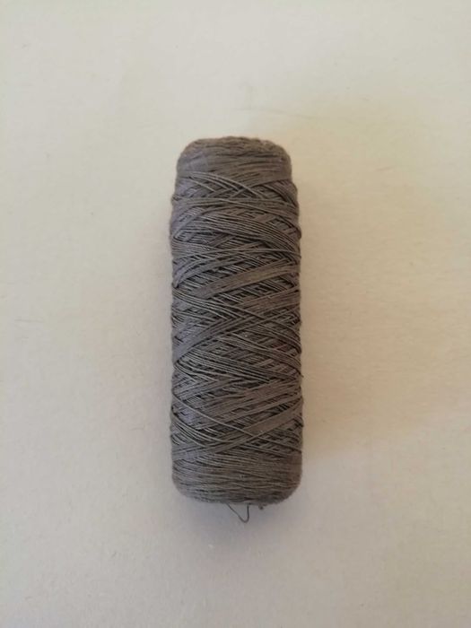 Машинни конци 1000, 300 и 200 м - само по телефон!