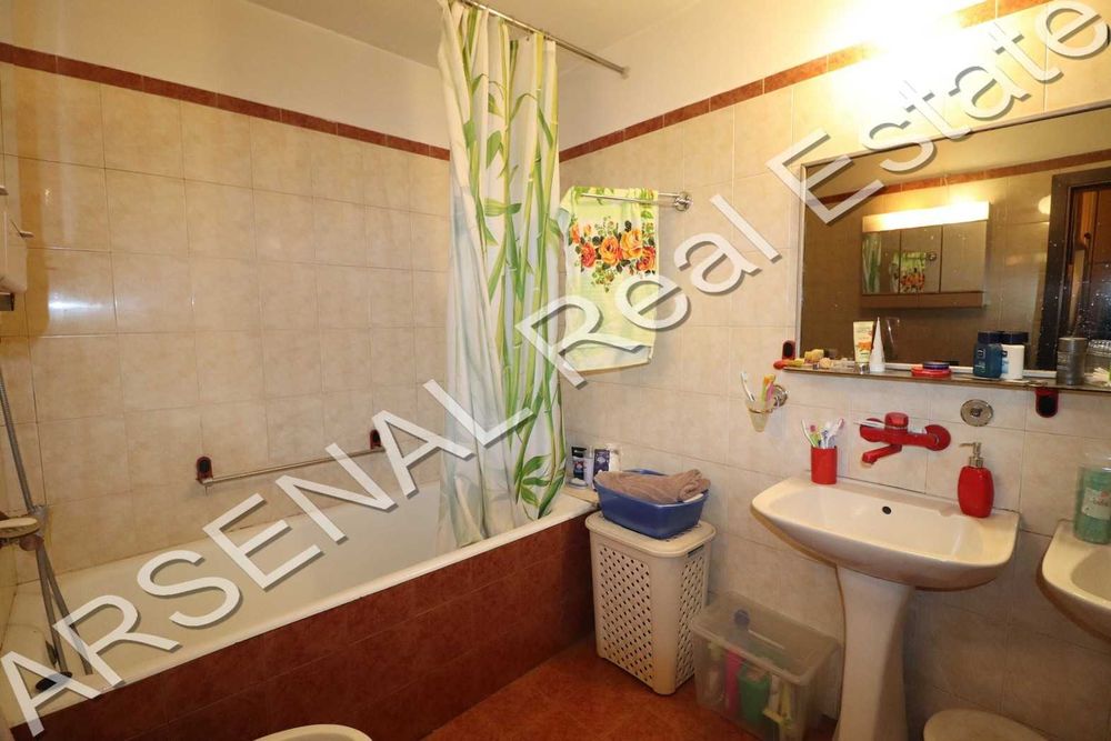 Дава се под наем Четиристаен апартамент в София, Дианабад - 142 кв.м за 747.66 € - Снимка #5