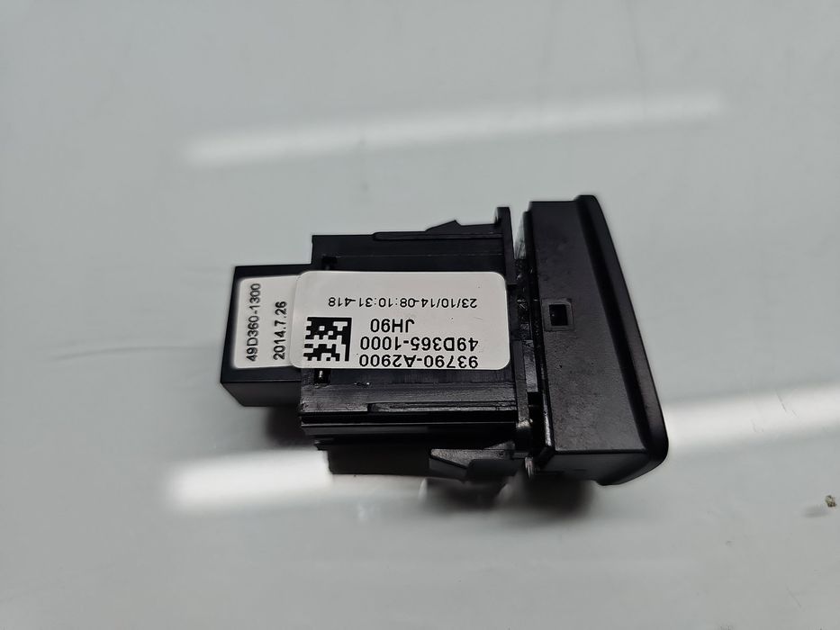 Buton avarii KIA Ceed (JD) [Fabr 2012-2018] 93790-A2900