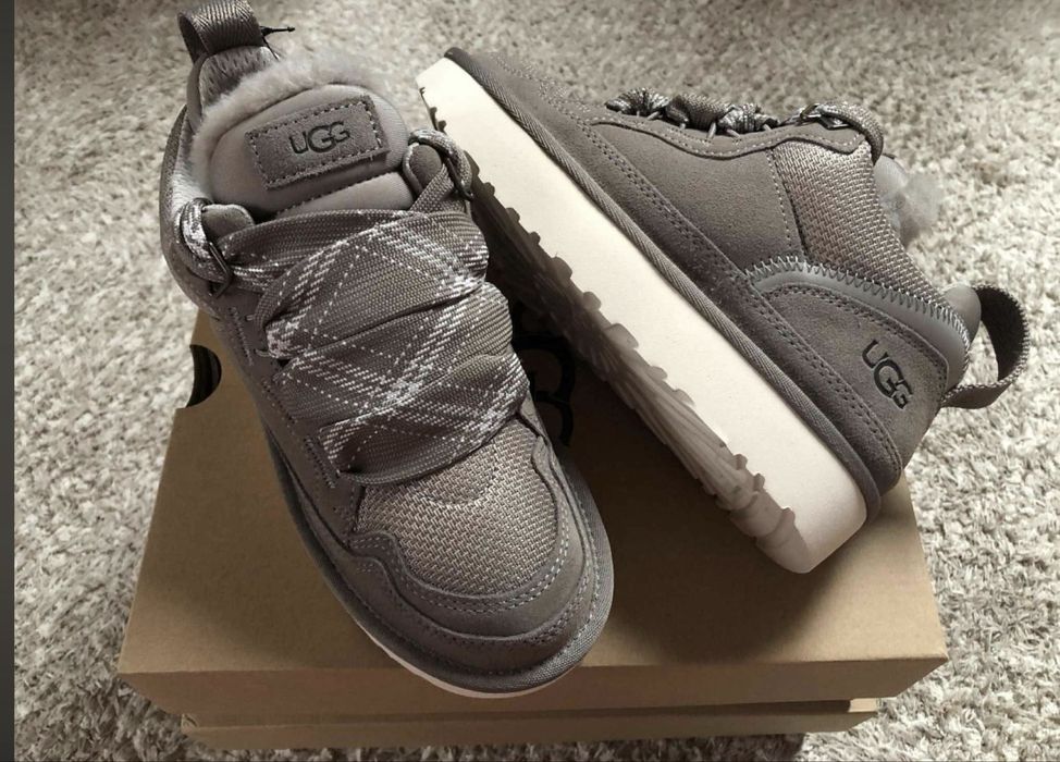 Ugg uri lowmell smoke plume