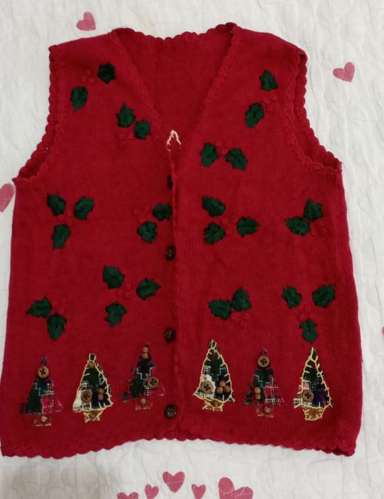 Безрукавка на девочку