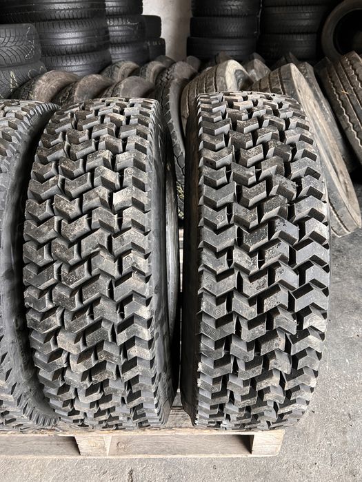 3 anvelope camion 245/70/17.5 , GoodYear , 17 mm !