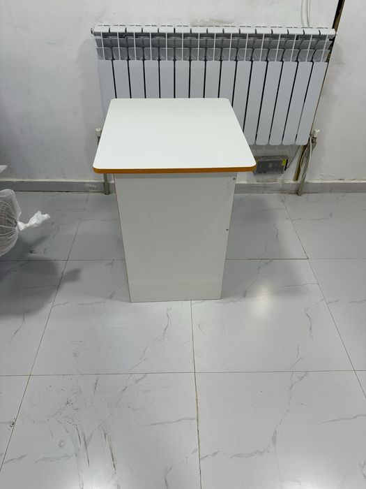 Продается парта/ ученический стол