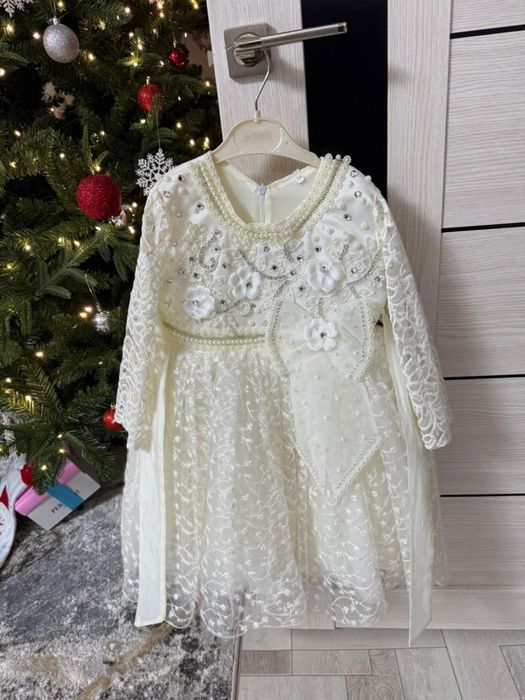 Платья на девочку