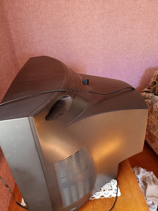 Продам телевизор Самсунг модель 21H4