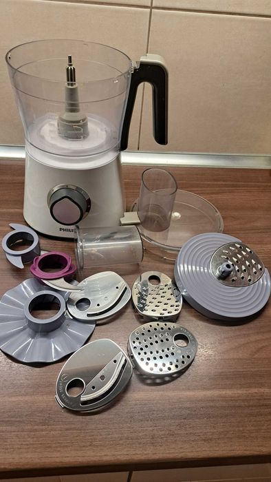 Robot philips hr7761