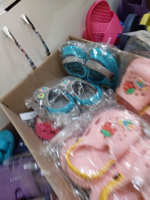 Детские шлепки кроксы