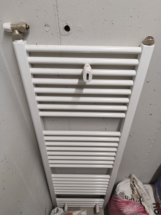 2 бр. нови лири за баня