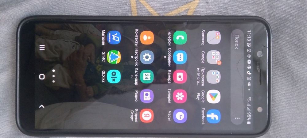 Продаеться Сотка Самсунг А6