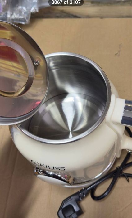 Электро чайник ,1,5литр,последней модели,красивый,удобный