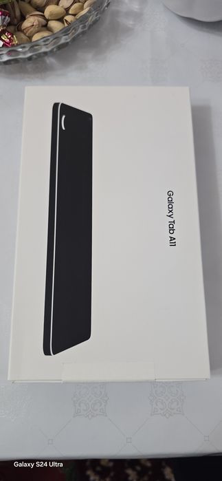 Планшет Самсунк таб а11