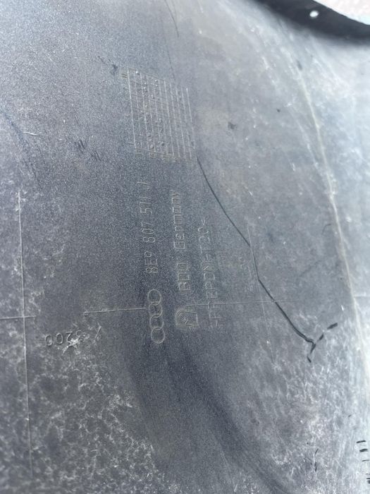 Задна броня за Audi A4 b7 8E9807511 J Sline комби 2.0tdi