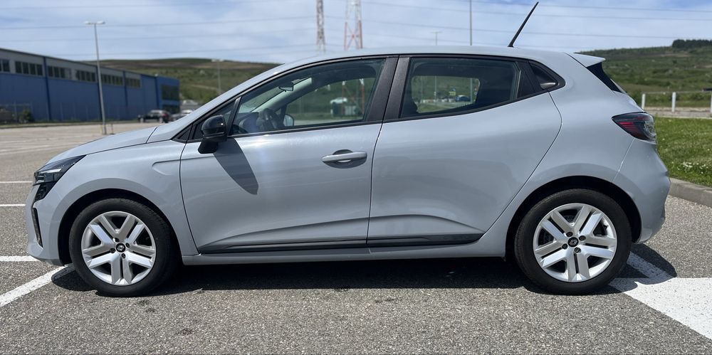 RENAULT Clio 2025 — imagine 4