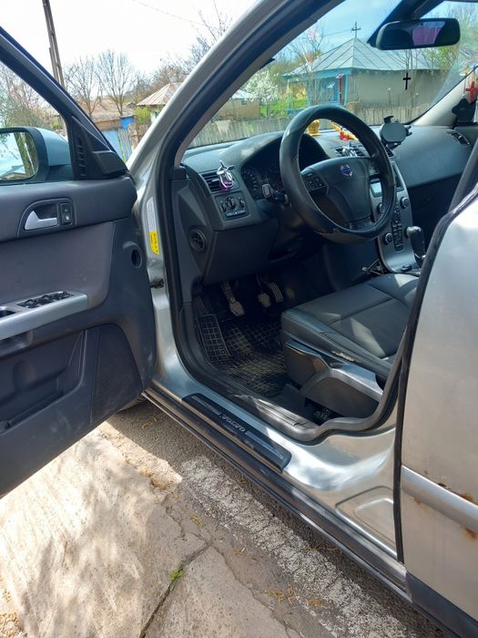 Vând Volvo v50 1.6 dizel