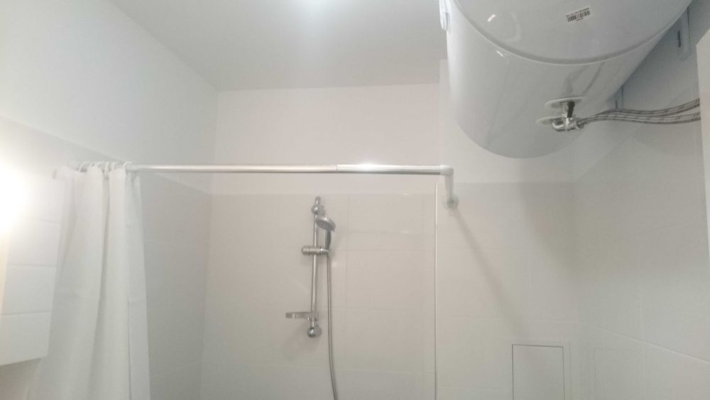 Двустаен апартамент до Военна болница под наем