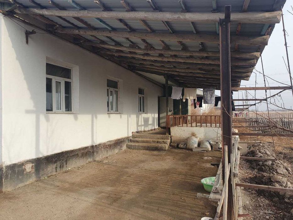 Квартира сатылады.