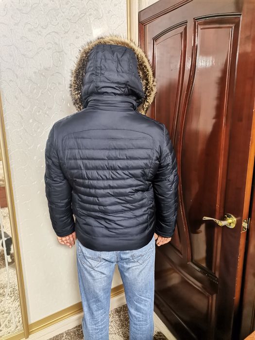 Продам мужскую куртку зима.