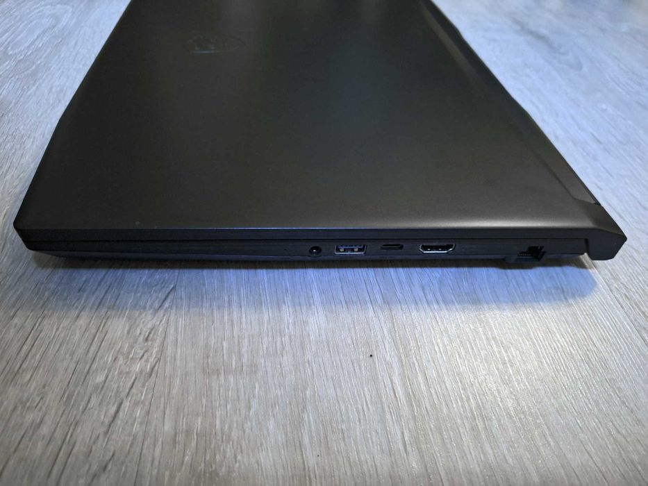 MSI Katana GF66 11UC | Intel i7-11800H | Nvidia RTX 3050 4GB | 16GB RAM DDR4 | 512GB SSD NVMe | 144Hz | Отлично състояние