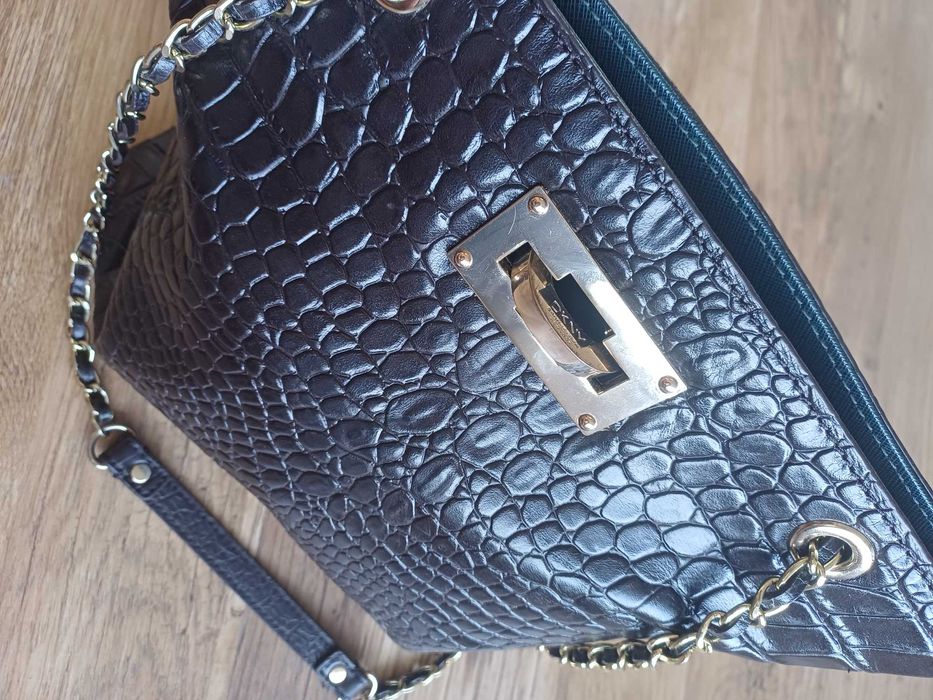 DKNY дамска чанта