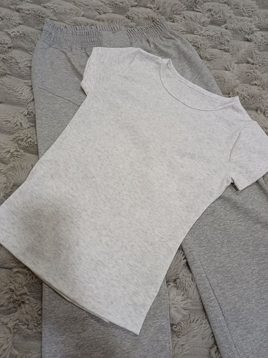 Двойка, серый, Скимс