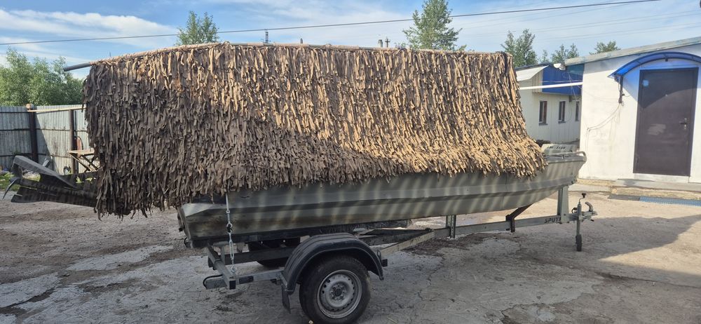 Продам лодку болотоход