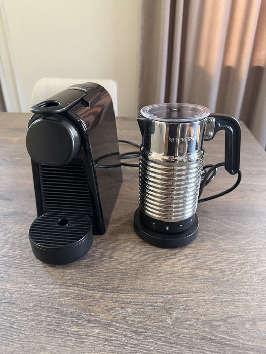 Продам капсульную кофемашину Nespresso