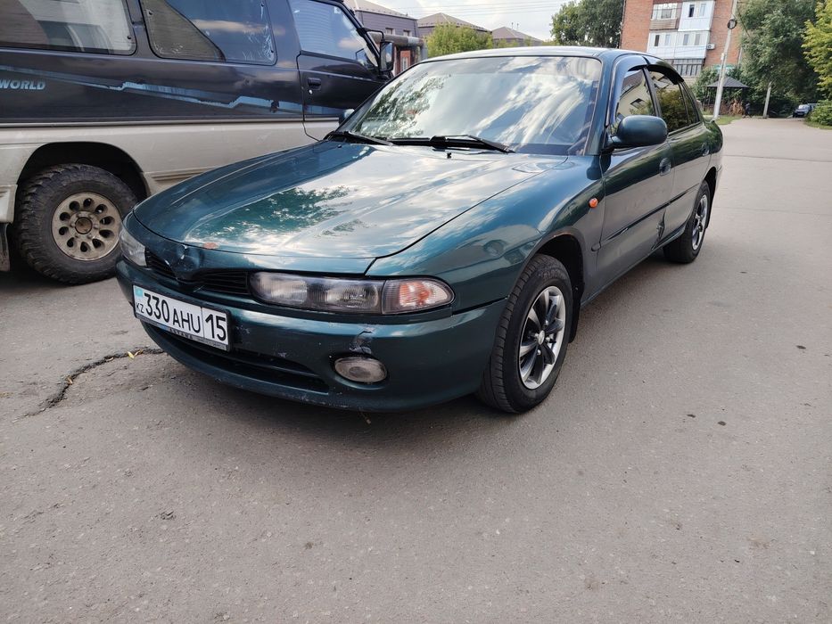 Продам машину Митсубиси