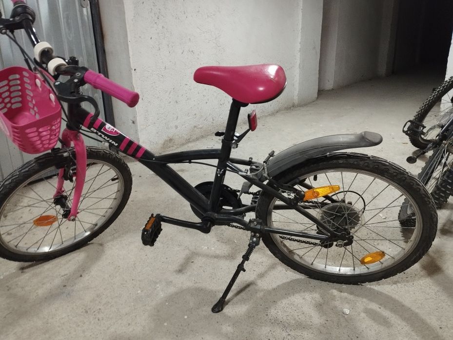 Bicicleta pentru fetite