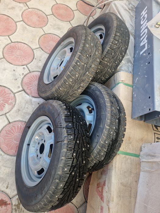 Резина зимняя с дисками