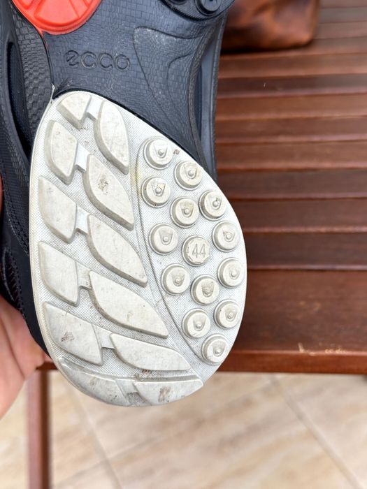Мъжки обувки ECCO (Biom Performance Terrain Gore-Tex) - номер 44, Отлично състояние