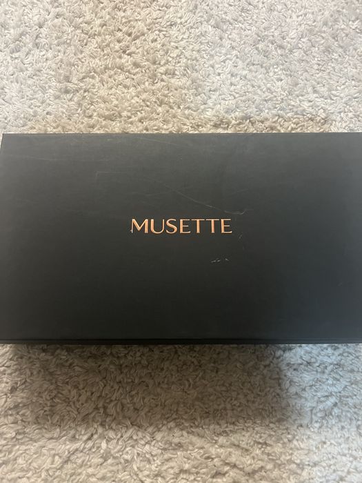 Чисто нови ботуши Musette