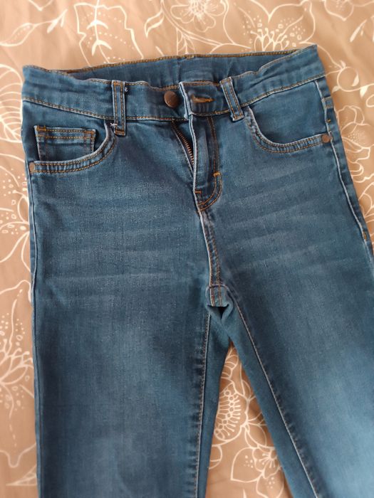 Детски дънки 8 г.