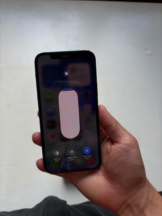 Iphone 12 128gb хорошем состоянии.