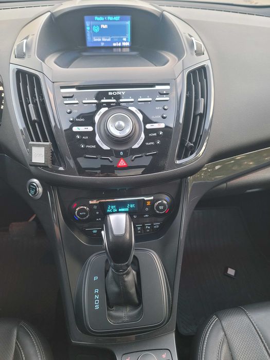 Ford Kuga 2.0 TDCi ACC !!! AUTOMATĂ 4x4 – 141.000 km – Germania