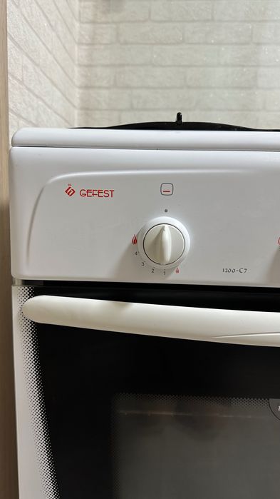 Газовая плита Гефест